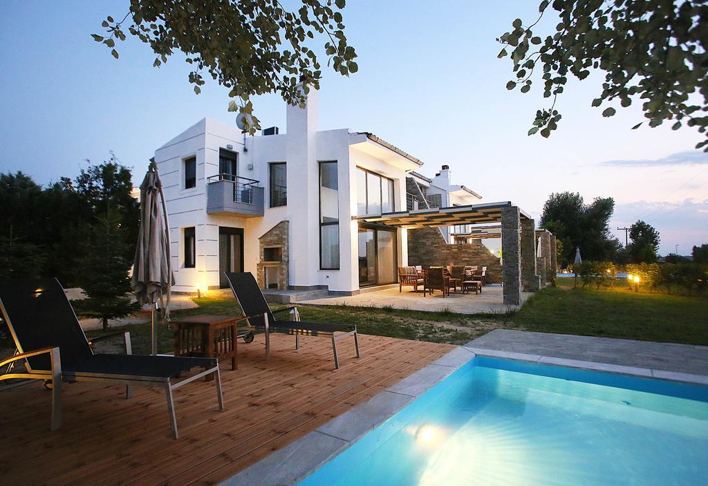 Sunny Sani Luxury Villas Habitación foto